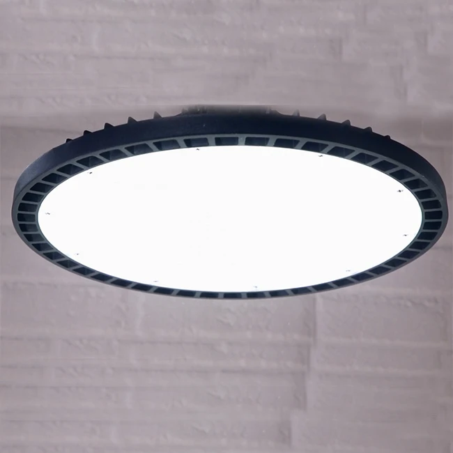 Linear High Bay Fixture (2)