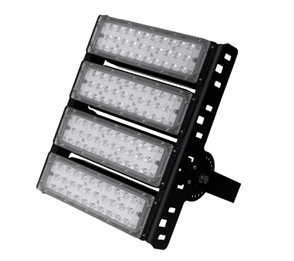LED Light Flood Advantage Compara Lampa tradițională HID
